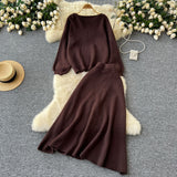 Gentle Windy Woman Languid Languid Breeze With Long-Sleeved Knitted Shirt + High Waist Swing Sweater Half-Dress Skirt